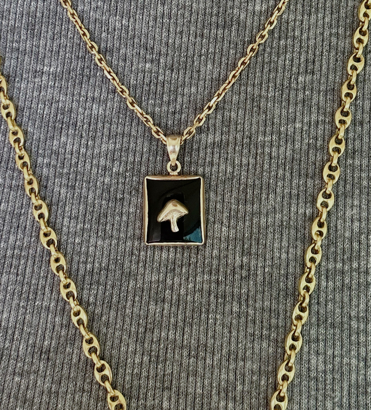 Vintage 14k Black Onyx Mushroom Charm