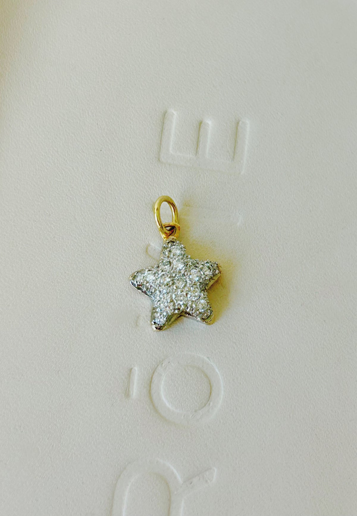 Rovie Made: 18k Two-Tone Diamond Puffy Star Cookie