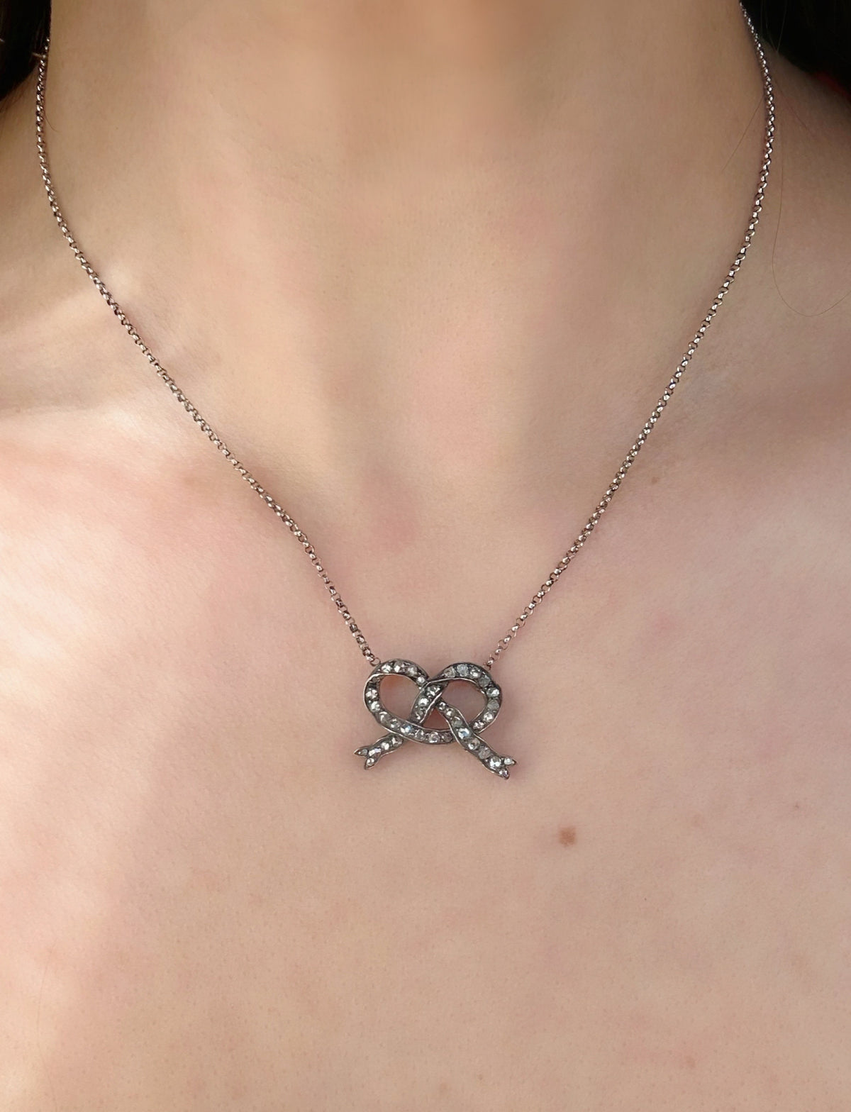 18k Rose Cut Diamond Pretzel Necklace - 16.5" Long