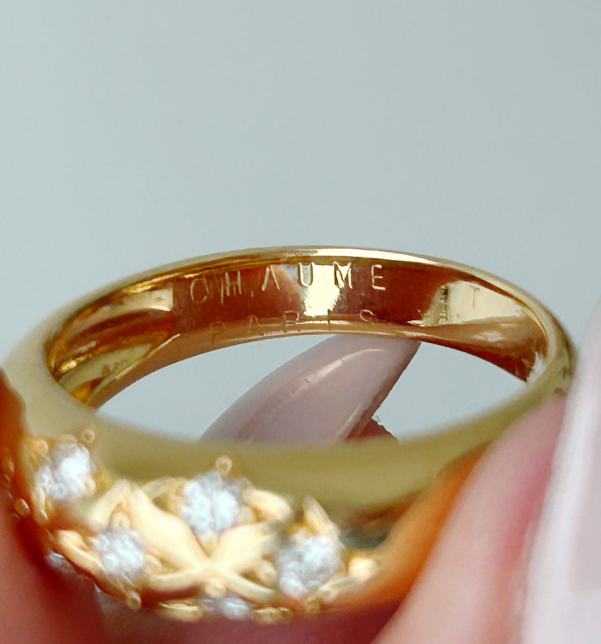 Vintage 18k Chaumet Star Set Diamond Donut Band - Sz 6.75