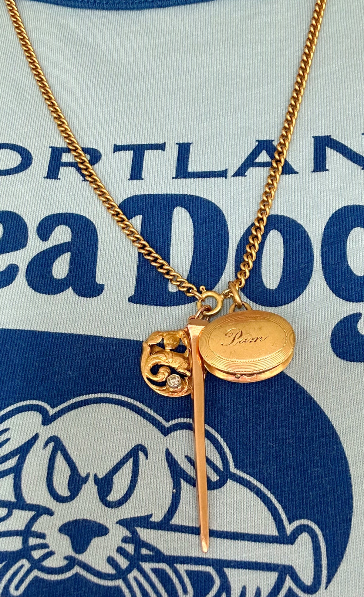 Antique 14k Pill Box with Latch