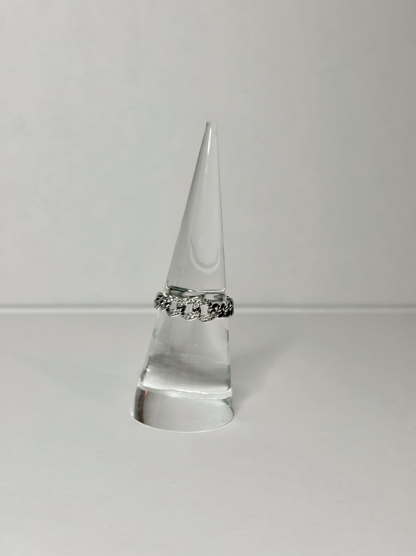 Designer 18K White Gold & Diamond Chain Ring sz 5.75-6