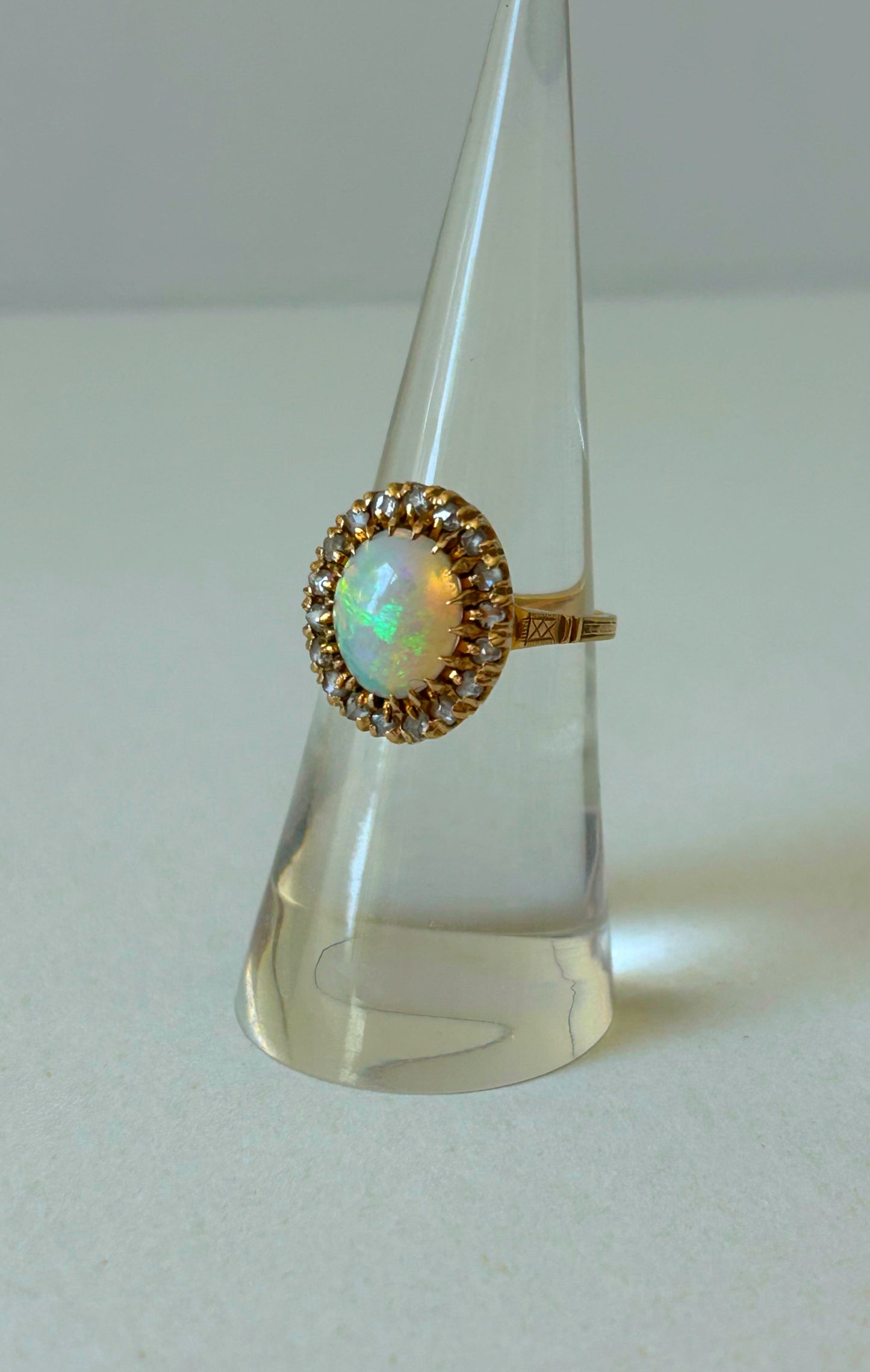 Antique 10k Crystal Opal and Rose Cut Diamond Ring - Sz 5.75
