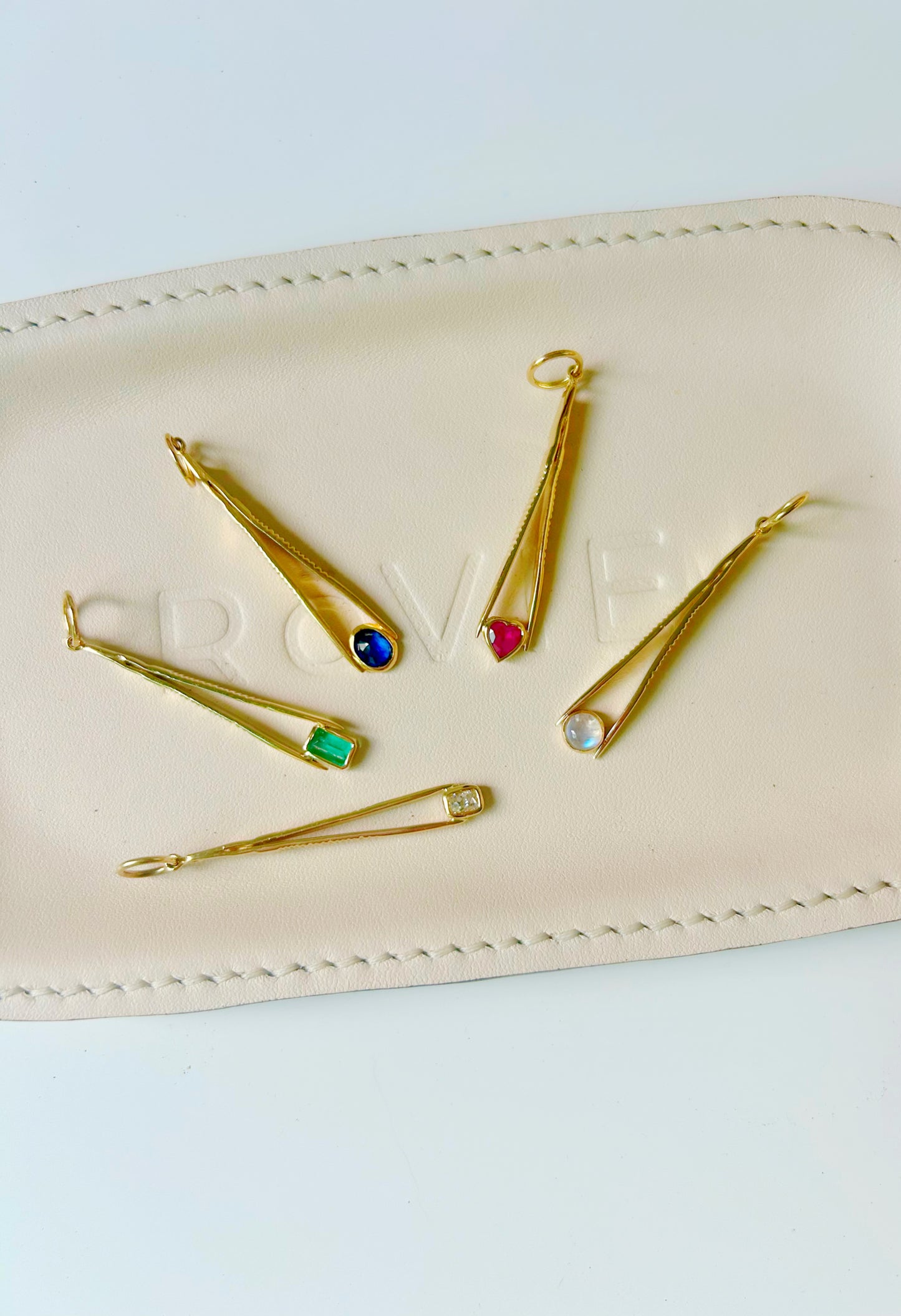 Rovie Jeweler Tweezers: Ready-to-Ship