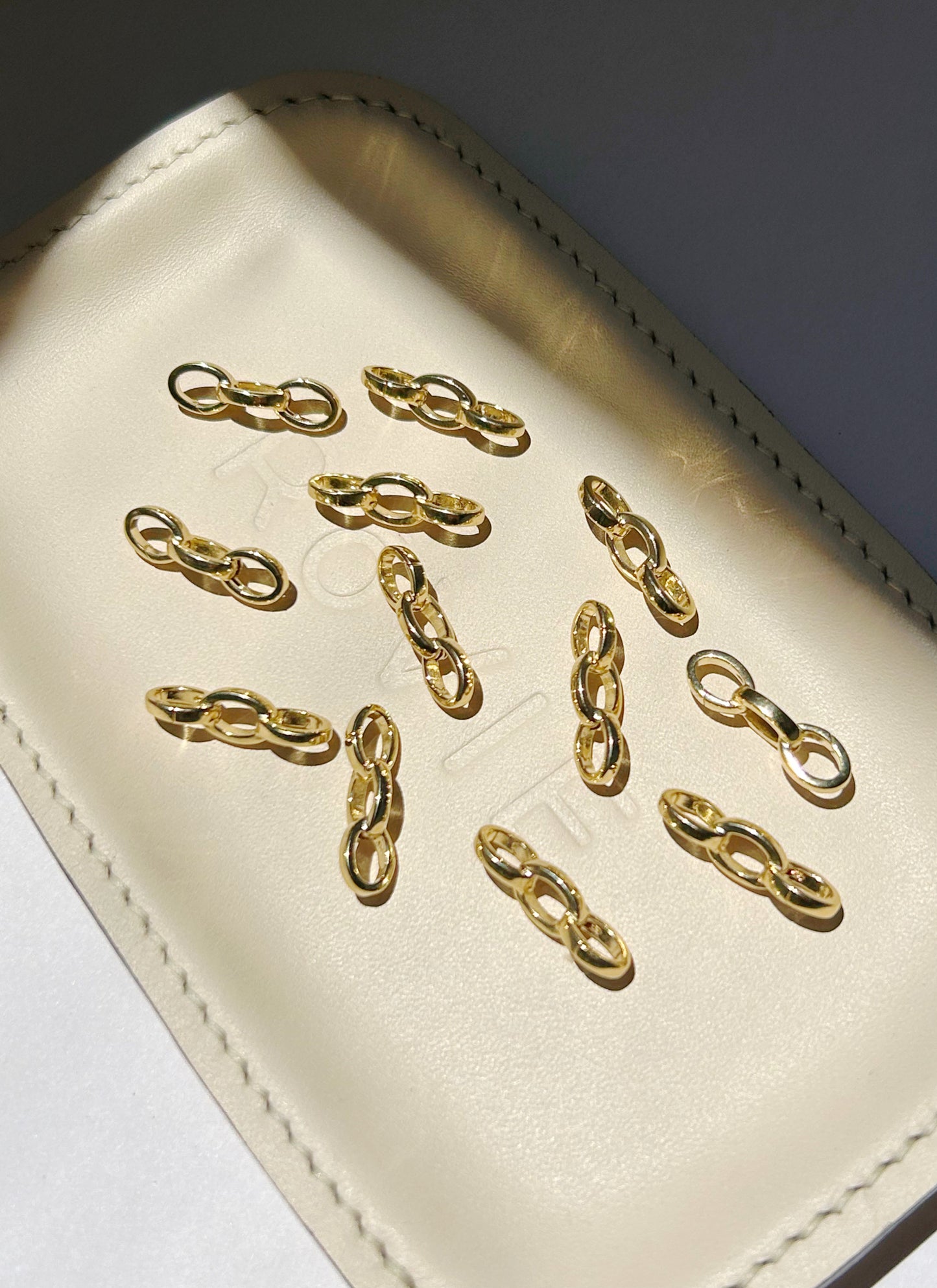 14k Double-Sided Push Clasp