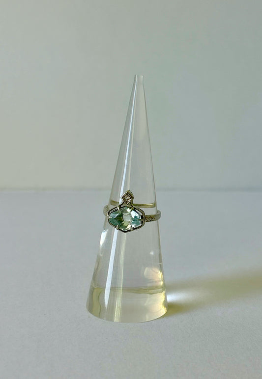 Art Deco 18k Aquamarine Ring