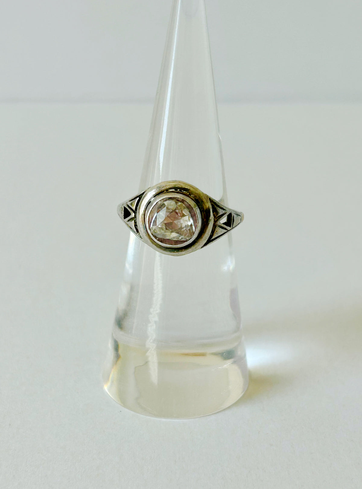 Antique Georgian 9k and Silver Foiled Back Rose Cut Solitaire Ring - Sz 5
