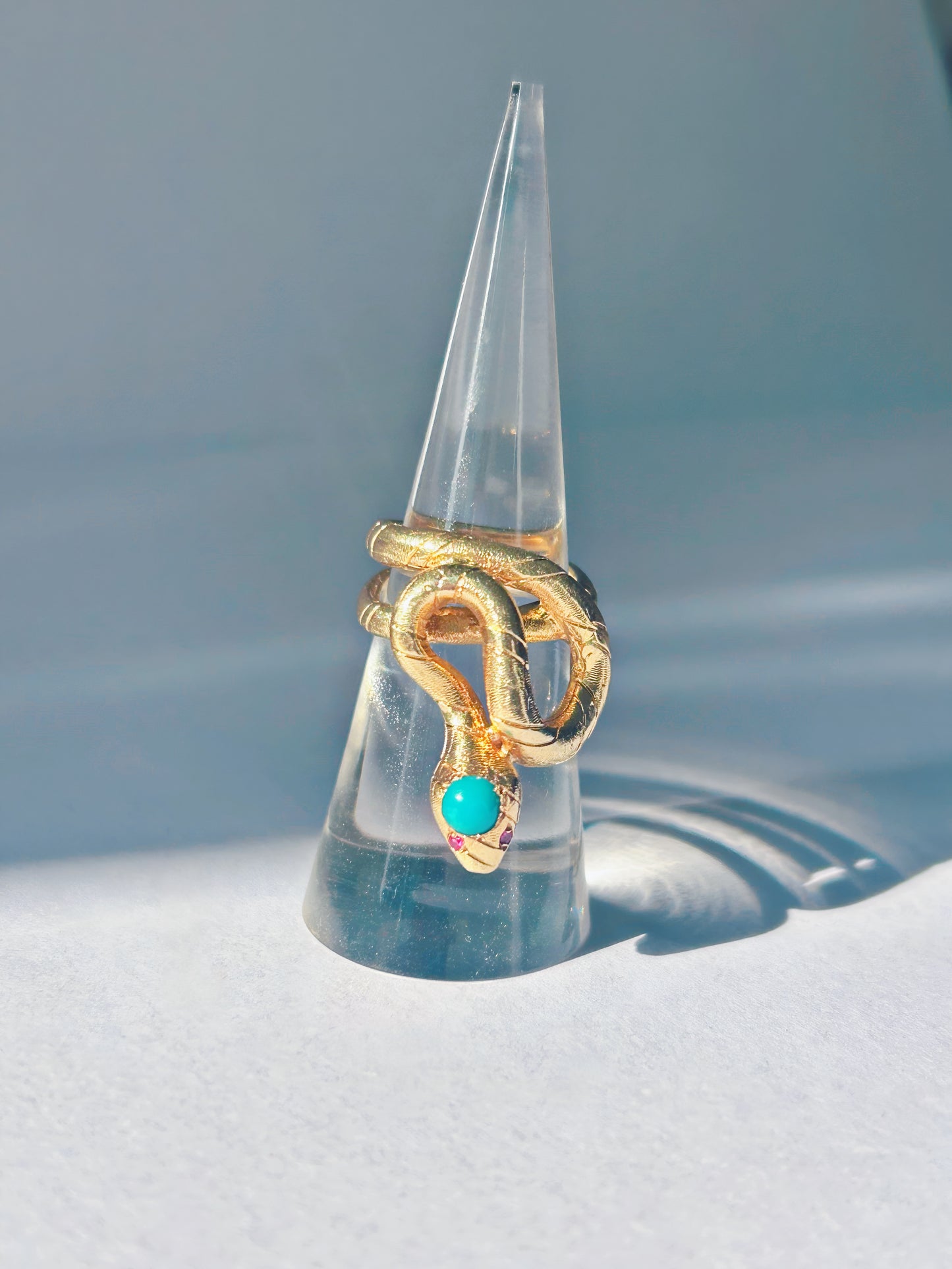 Vintage 18k Snake Ring with Turquoise and Ruby Eyes Sz 5.5