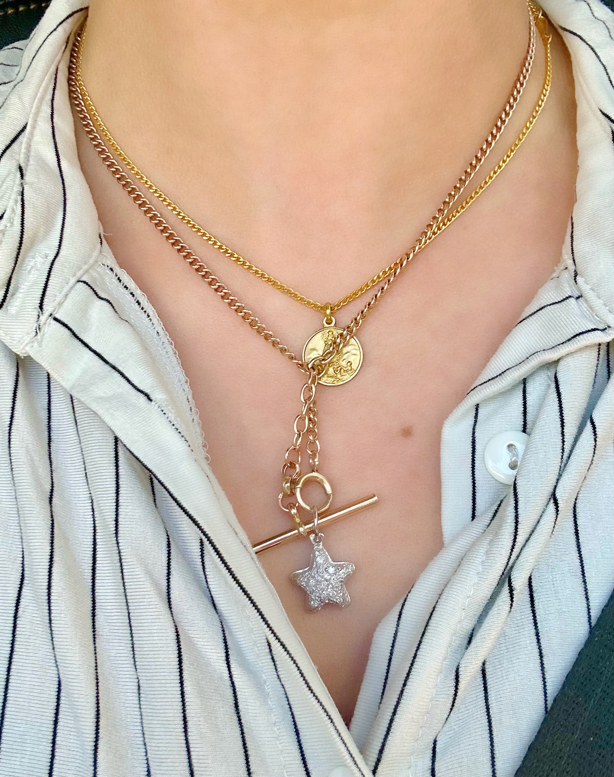 Rovie Made: 14k White Gold Diamond Puffy Star Cookie Pendant