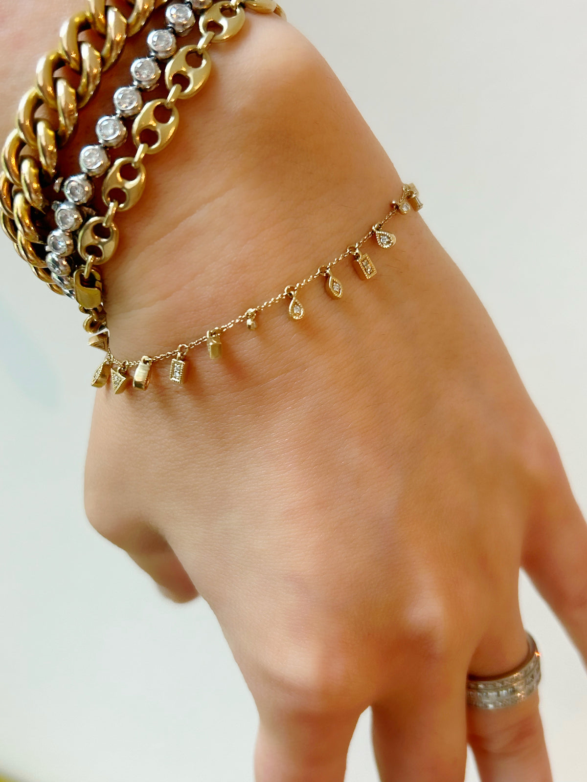 Modern Estate Diamond Station Bracelet - 6.25"