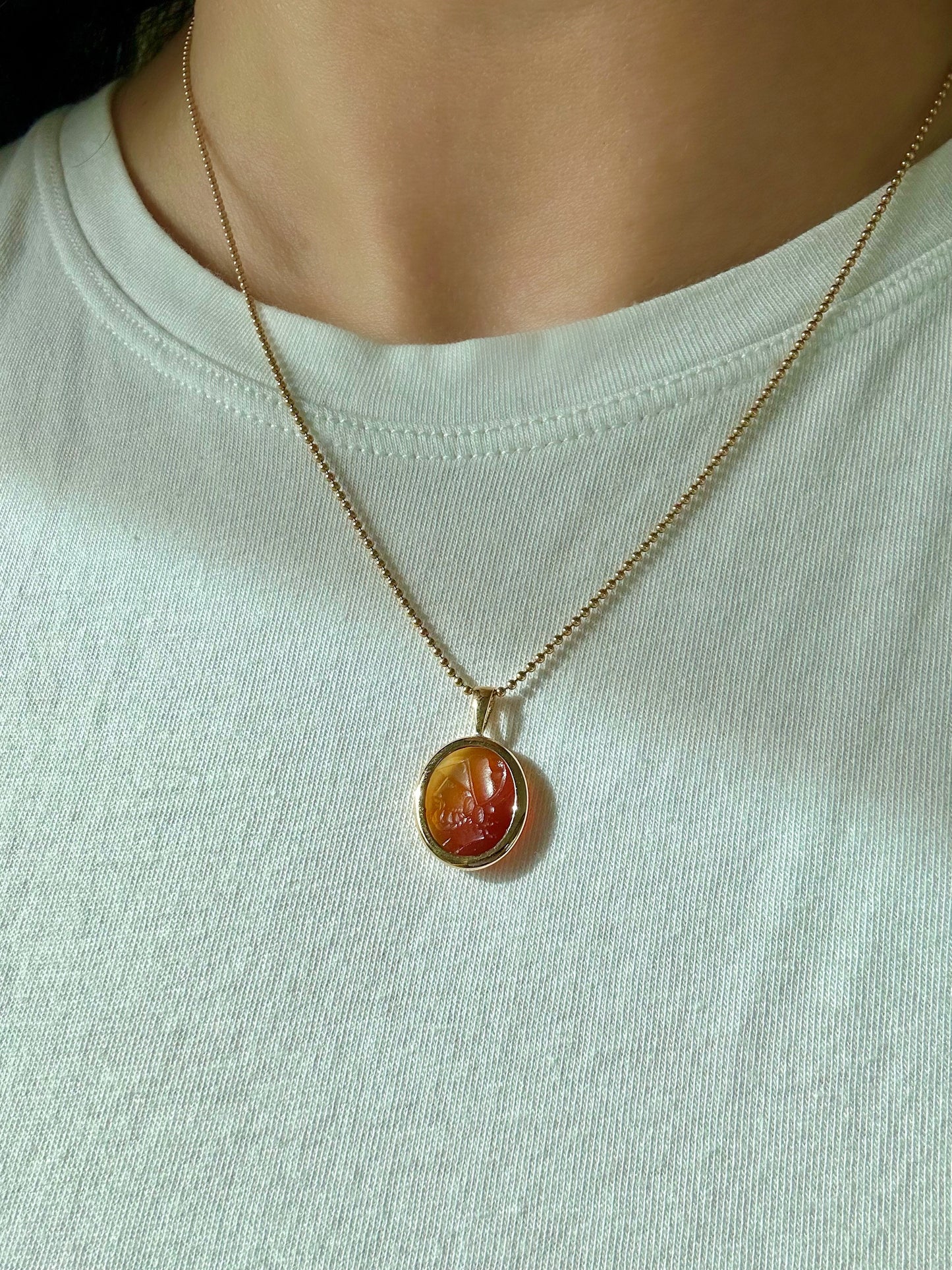 14k Carnelian Intaglio Pendant