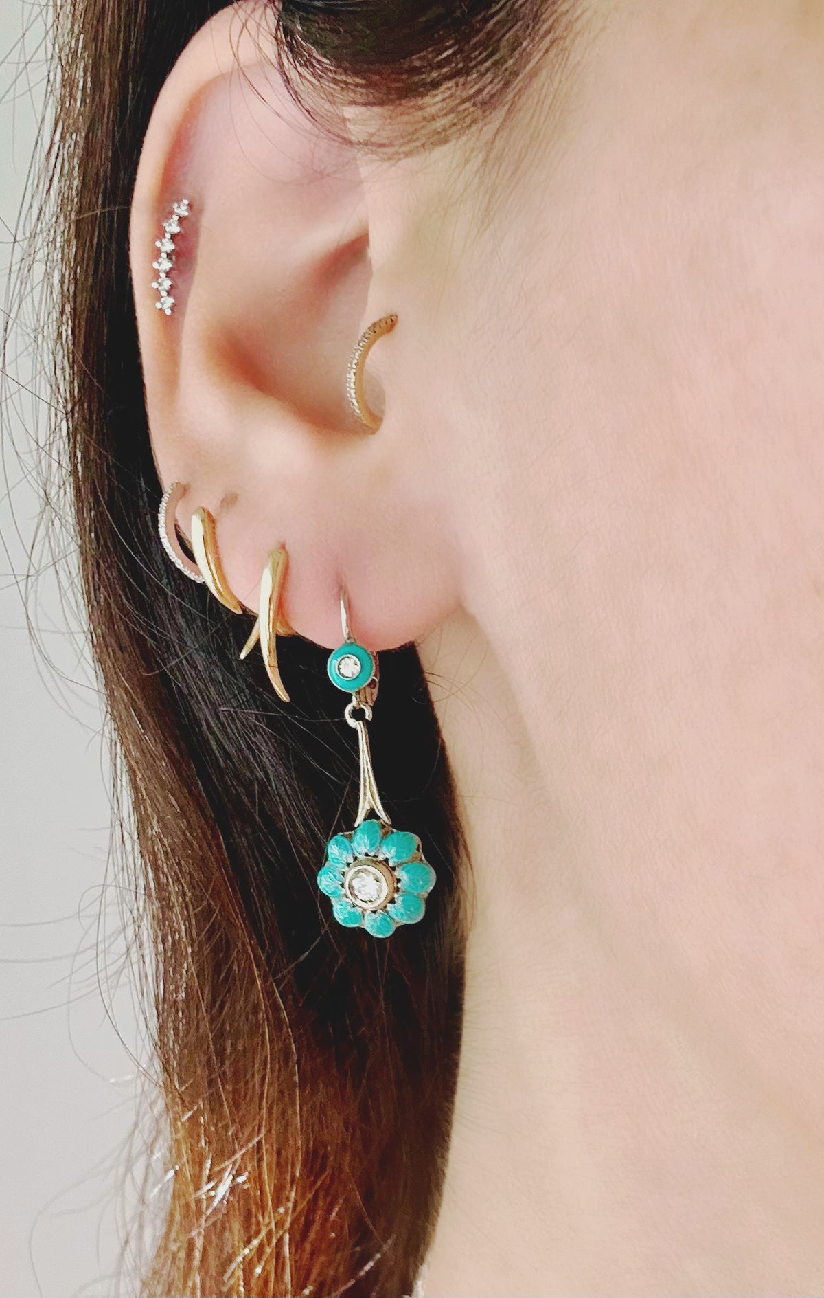 Mid Century 18k Enamel & Diamond Earrings